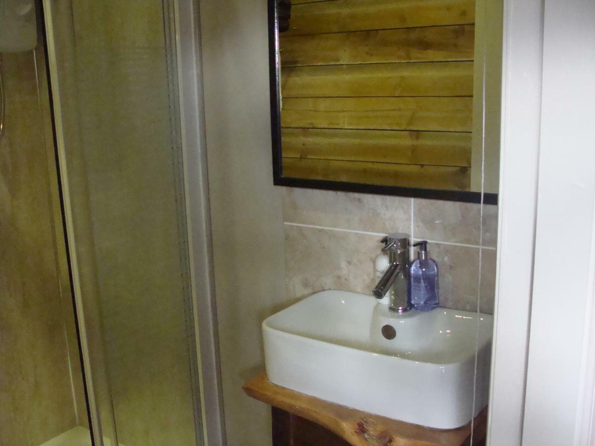 Riggend Farm Bed And Breakfast Airdrie Luaran gambar